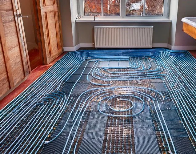 10. Ny termostat golvvarme installerade i badrum i villa